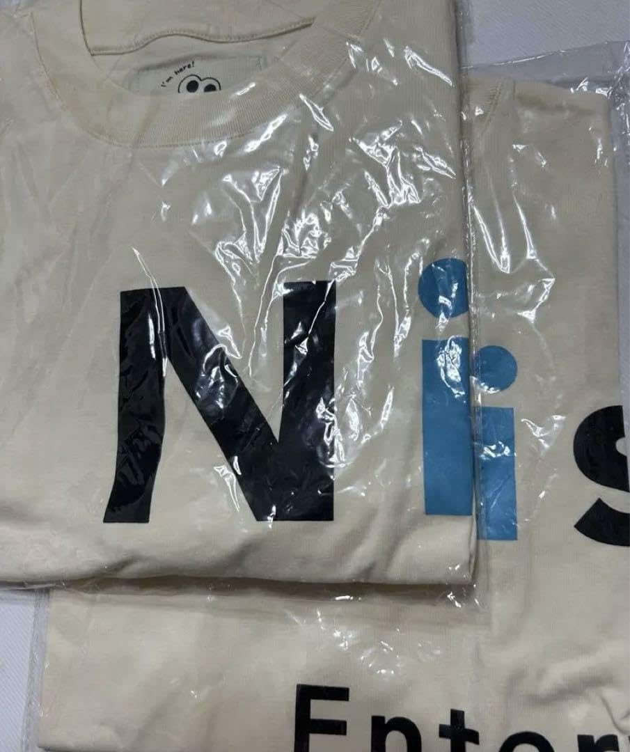 Amazon.co.jp: 西島隆弘さん Nissy 4thドームツアーTシャツLとキッズ2